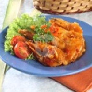 Udang Gulung Jumbo menu H. Moel Seafood Pusat 39, Jl. Kalibaru Selatan 39 Crb