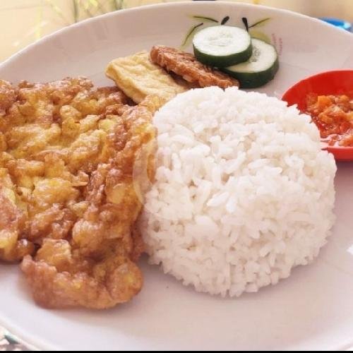 Kaki Naga menu Dimsum Miachi, Tenggilis Mejoyo