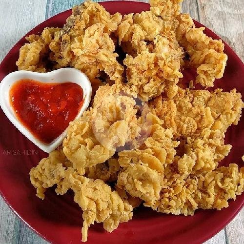Ayam Goreng Tepungg menu Nasi Goreng Gila Dua Putra, Matraman