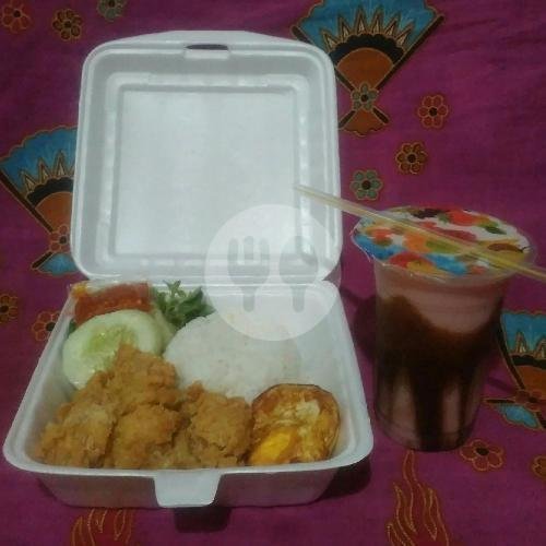 Telor Mata Sapi menu Ayam Geprek Royyan, Kertanegara 3