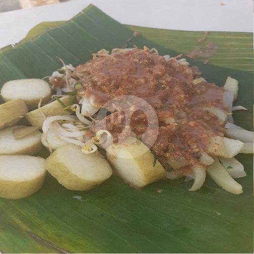 Mie Goreng Kampung menu Nasi Pecel Bu Tati, Tebet
