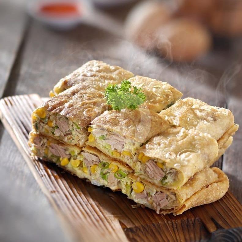 Holland Martabak & Terang Bulan: Surga Martabak di Kaliwates yang Wajib Dicoba