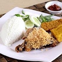 Paket Ayam Goreng Nita 2 menu Ayam Presto Ny. Nita, Biliton