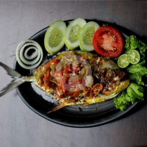 Cumi (M) menu Ikan Bakar Laut Sambal Pesisir 2009 Simpang Dago
