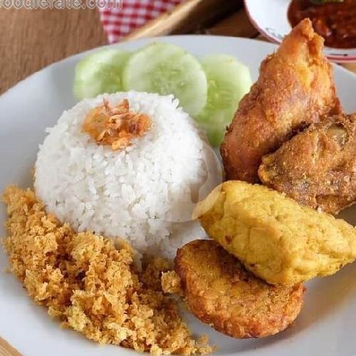 AYAM SRUNDENG+tahu-tempe menu Kedai Ayam Penyet Banyumas 2, Melong Raya
