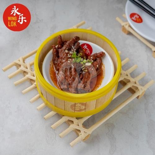 Bakpao Telur Asin menu Winglok Hongkong Dimsum, Bintaro