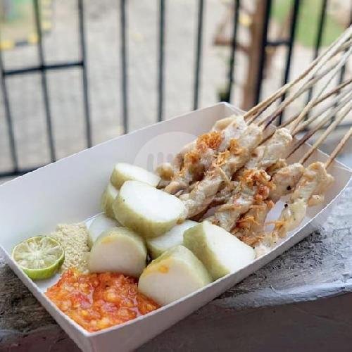 Taichan- With Lontong menu Taichan Addict, Salemba