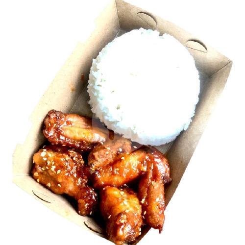 Wings 2 (1nasi Dan 4pcs Wings) menu Kedai Kopi Vetro, Lowokwaru