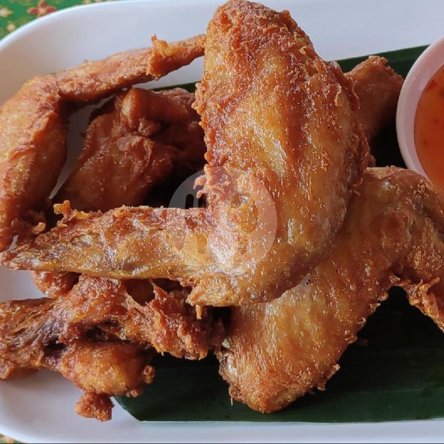 Tahu menu Ayam Penyet Bandung Pak Ranto, Jebres