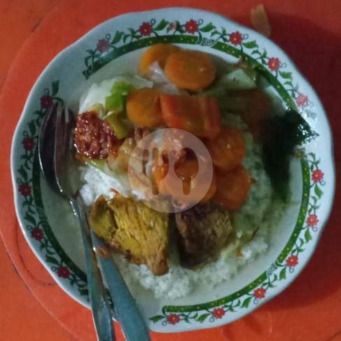 Nasi Sayur Asem Daging menu Depot Rejosari, Gedangan