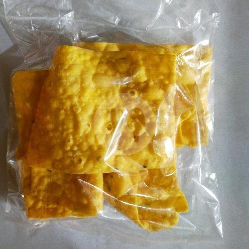 Kerupuk Bawang menu Mie Ayam Teman, Larangan