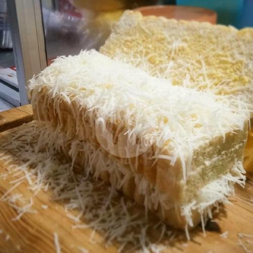 Roti Bakar – Kukus Kenken: Tempat Nongkrong Cozy dengan Menu Lezat di Sidoarjo