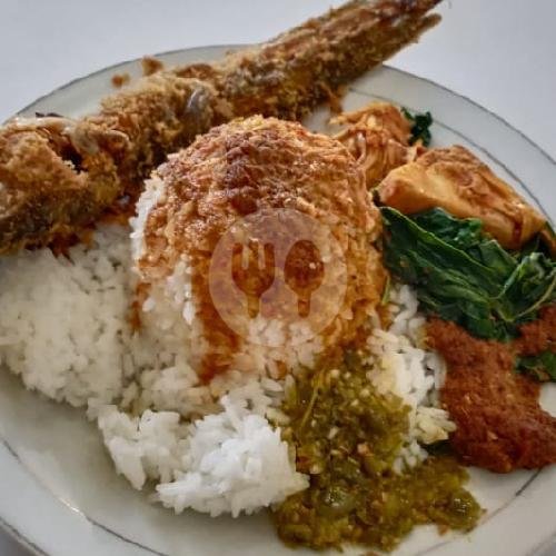 Nasi Telur Dadar menu RM Ilham Minang, Sampangan