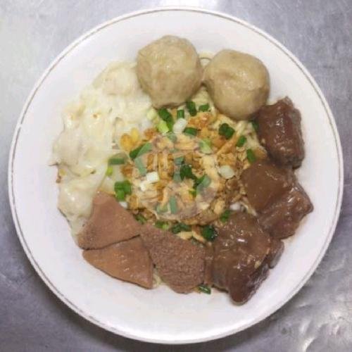 Review Pangsit Mie Babat Otot Jembatan Merah: Kuliner Lezat di Surabaya Review Pangsit Mie Babat Otot Jembatan Merah: Kuliner Lezat di Surabaya