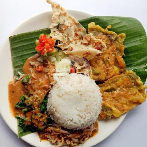 Nasi Pecel Ayam menu Nasi Pecel Cisangkan, Cimahi Tengah