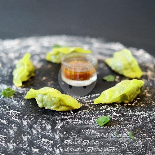 Veggie + Mushrooms (Kuotie Sayuran + Jamur) 10pcs menu Oma Dumpling, Patal Senayan