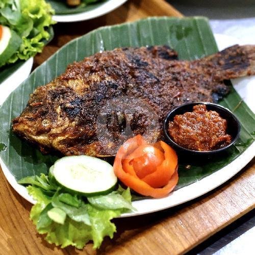 Review Teras Bali: Suasana Cozy dan Makanan Lezat di Pekalongan