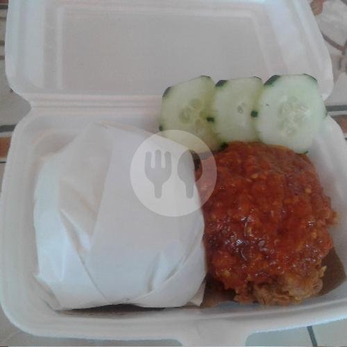 Paket Telur Geprek menu Ayam Geprek Wiwi, Melon manding