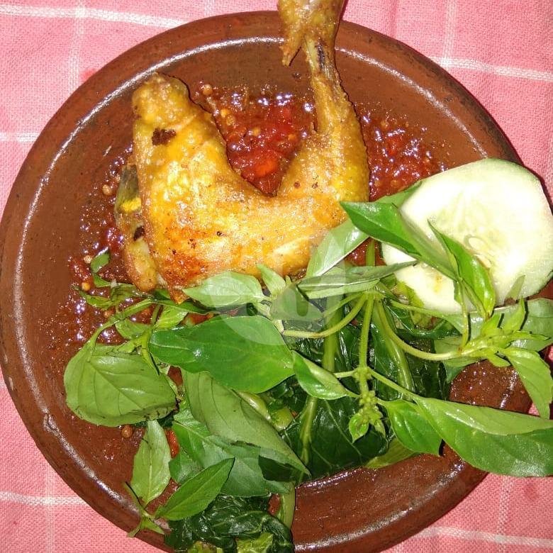 Nasi Wader menu Spesial Penyetan Sambal Tempong, Sentra Kuliner Sriwijaya