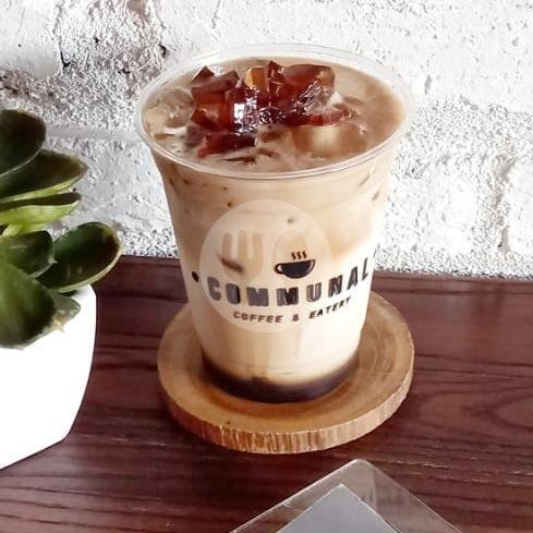 Review Menarik di Communal Coffee & Eatery, Surabaya: Tempat Nongkrong Asyik dengan Kopi dan Pasta Lezat