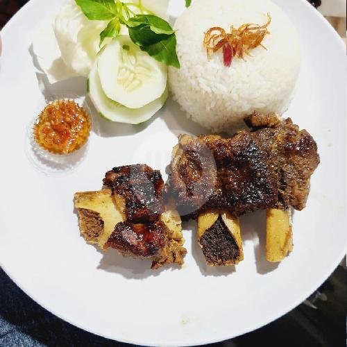 Review Warung Makan Jagonya Sapi Mb Darsini: Surga Kuliner Sapi di Gondangrejo