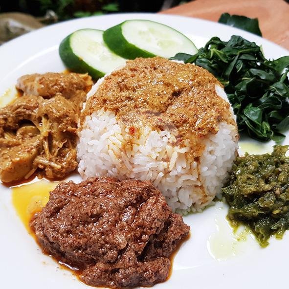 Review Padang Vegan Damai: Pengalaman Makan Vegan Terbaik di Malioboro Mall