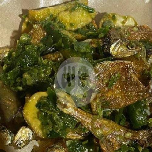 Ikan Asin Panas Cabe Ijo menu Minas Rumah Gadang, Lewat Sedikit Komplek Anak Ir