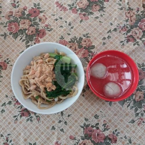 Mie Karet Bakso menu Bakmie Jonathan, Jatinegara Timur 4