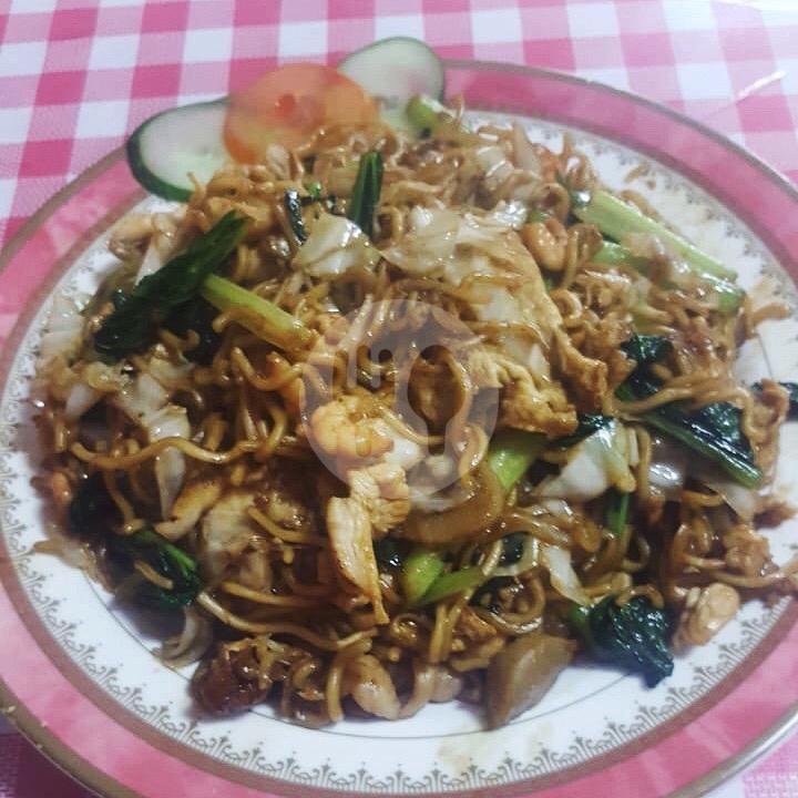 Bihun Goreng menu Ten To Ten, Kota Baru Parahyangan