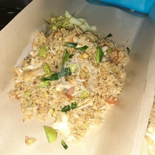 Nasi Goreng Putihan Sozis menu Nasi Goreng Los Gak Rewel, Jalan Teluk Amurang 23