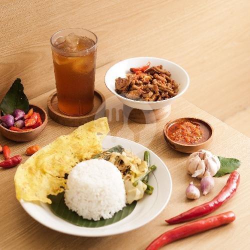 Nasi Usus Ayam Pedas + FREE ES TEH menu Pedesan Nyai, Gading Kasri