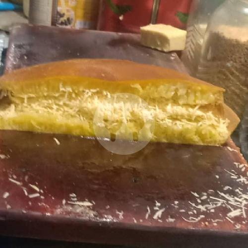 Martabak Keju Double Original menu Martabak M Hambali, Kota Mas Raya