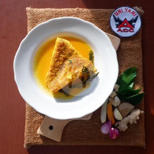 Nasi Box Ayam Goreng menu Rumah Makan Padang Uni Yani, Borobudur