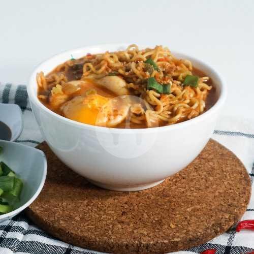 Mie Goreng (tanpa telur) menu Mie XP, Madiun