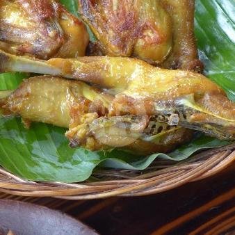 Ayam Kampung menu Sambel Hejo Metro Indah Mall
