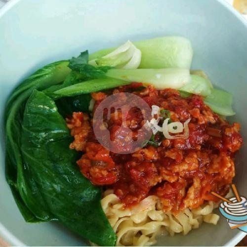 Pangsit Kuah menu Bakmi Nyonya, Pekalangan