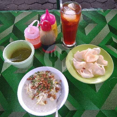 Review Cafe Oma Rahmah: Tempat Cozy untuk Nasi Uduk Ayam Kremes di Lubuk Begalung