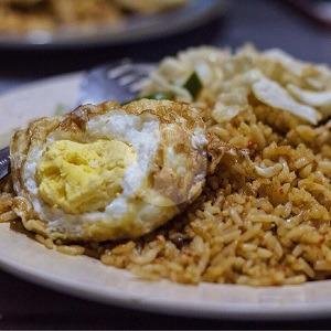 Nasi Goreng Kambing Pak Beni: Surga Kuliner di Gejayan, Yogyakarta