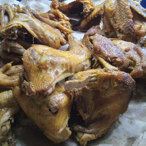 Ayam Kampung Goreng menu Sop Manten Mbah Atmo, Delanggu