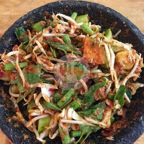 Nasi Pecel menu Lotek Gado-Gado, Selokan Mataram