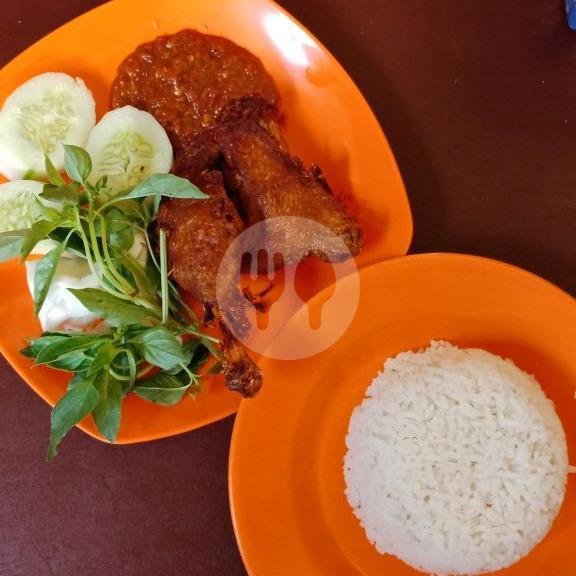 Kol Goreng menu Warung Bu Vesti Barito, Prapanca