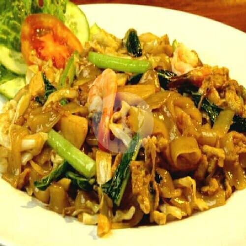 Kwetiau Goreng Special menu Rafa Seafood, KH Wahid Hasyim