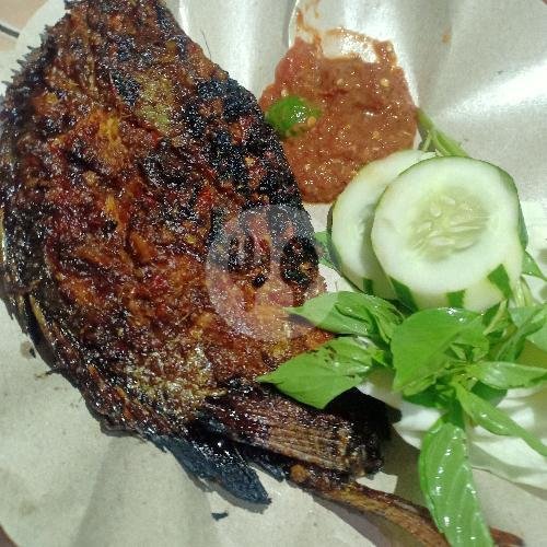 Review Warung Sambelan BUCIN: Surga Kuliner Pedas di Kediri