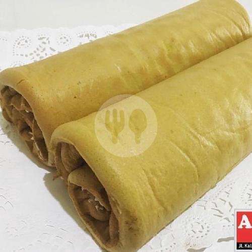 Roll Tart Stroberi menu Aneka Bakery, Kalibutuh