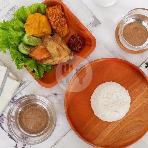 Sop Kaki Sapi, Daging & Babat Khas Betawi Bang Udin: Kenangan Manis di Setiap Suapan Sop Kaki Sapi, Daging & Babat Khas Betawi Bang Udin: Kenangan Manis di Setiap Suapan