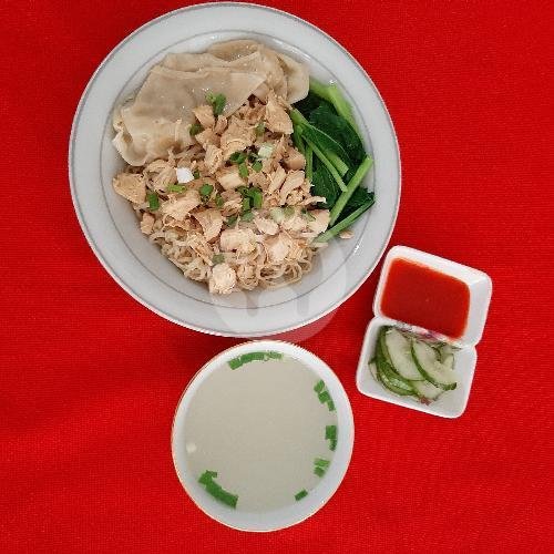 MIE BAKWAN menu depot MIE KERTOARJO
