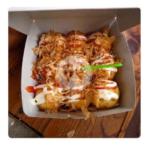 TAKOYAKI EMOJI ISI 9 Sosis,Keju,Kepiting,Cumi menu Warung Takoyaki Emoji, Pasirluyu