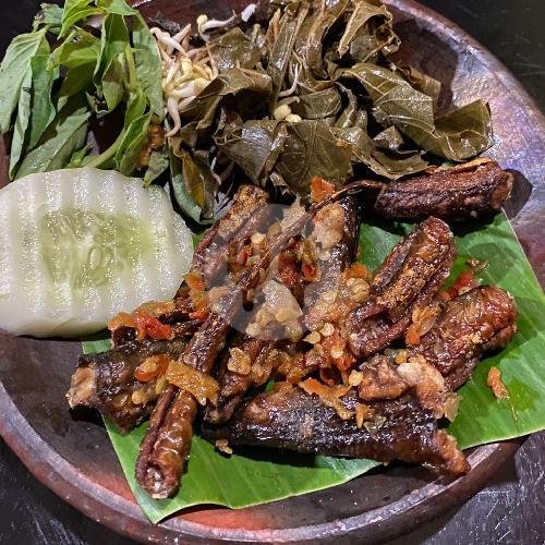 Paket Hemat Kenyang (PHK) 2 Chiken Steak + 2 Es Teh + 1 Jamur Krispy menu Batam Steak, Sukoharjo Kota