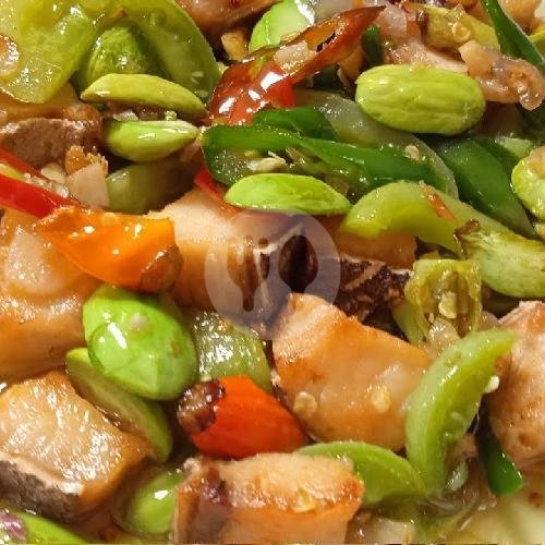 Sop Daging menu Warung Sunda Neng Chacia, Meruya Selatan Kembangan