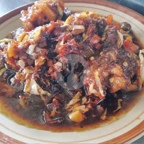 Sate Usus menu Iga Bajog dan Soto Pak Marto, Gejayan